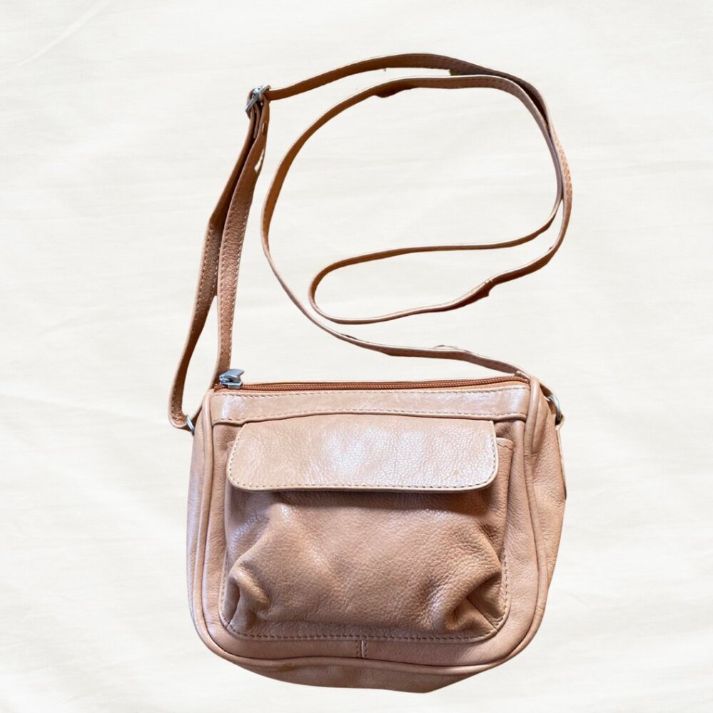 Green Mountain Tan Leather Crossbody | Soft Pebbled Everyday Purse